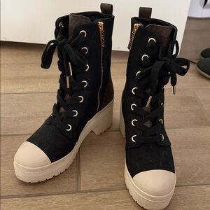 Nordstrom Black and Cream Lace-Up Women's Boots